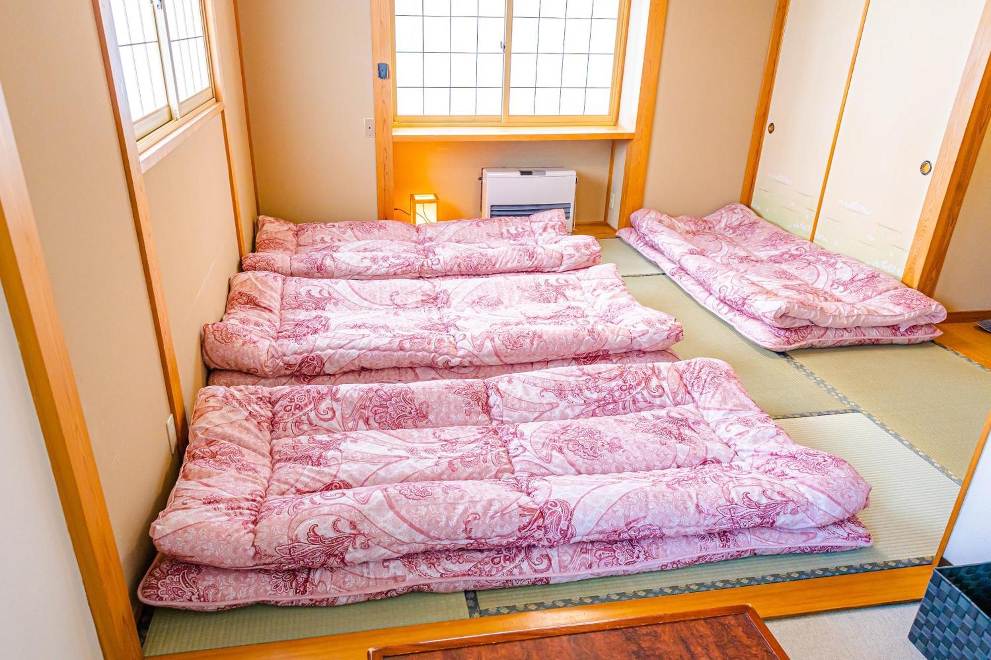 Funny Inn Hakuba Exterior photo