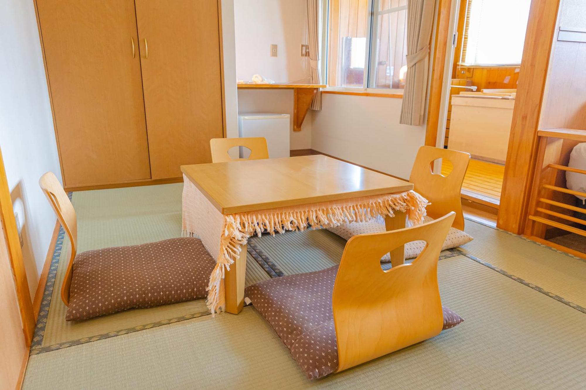 Funny Inn Hakuba Exterior photo