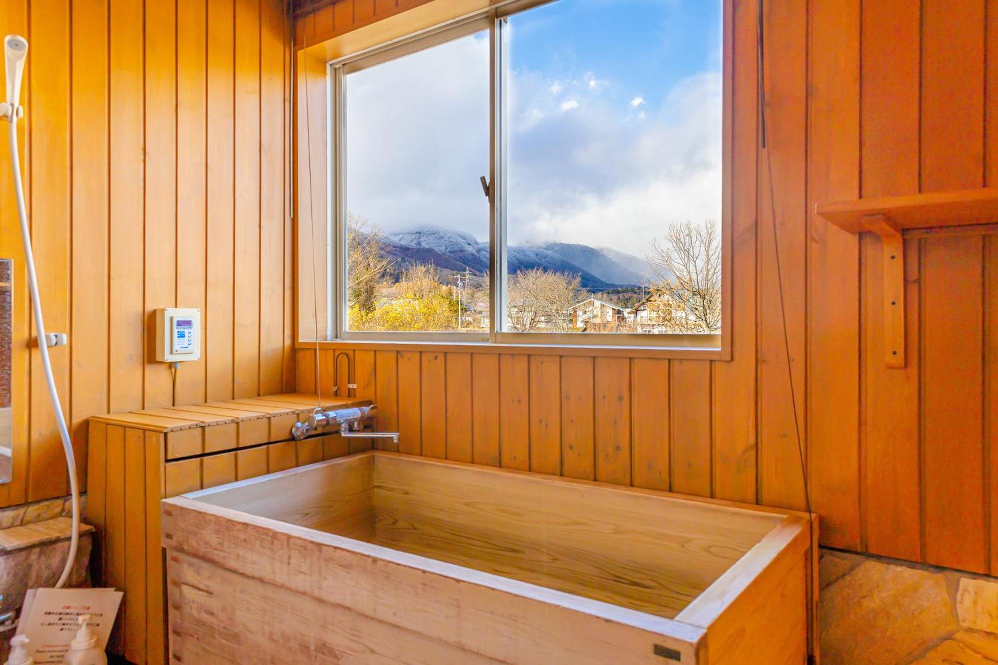 Funny Inn Hakuba Exterior photo