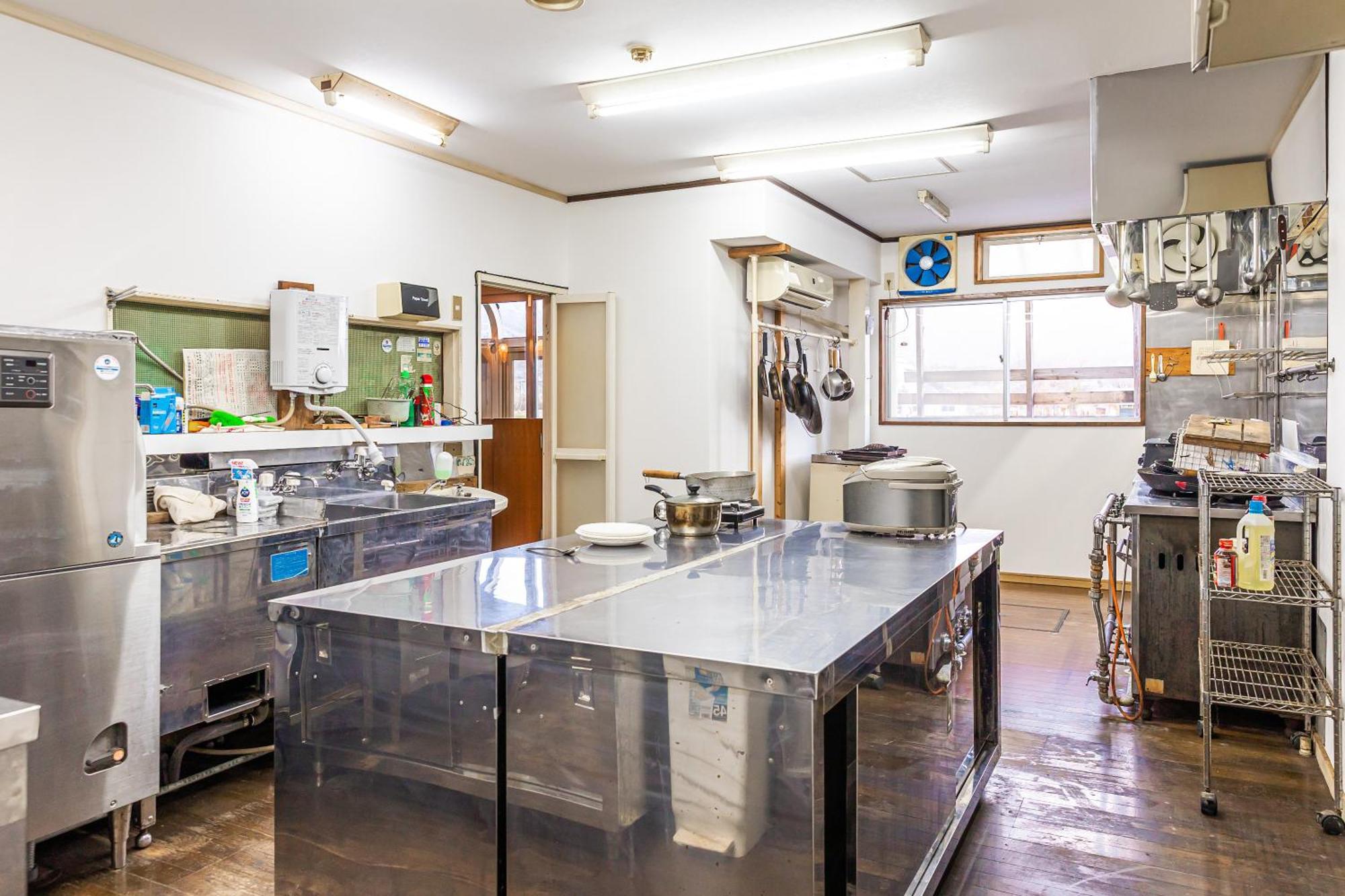 Funny Inn Hakuba Exterior photo