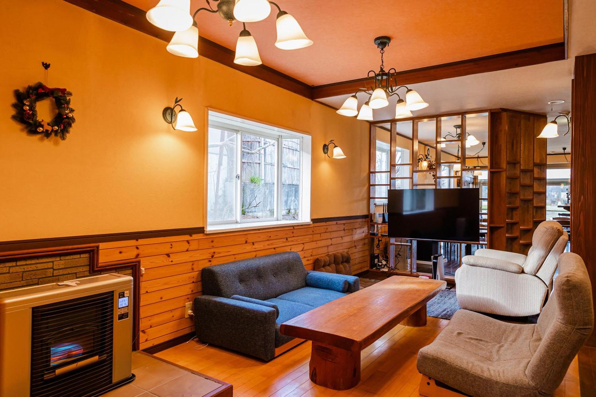 Funny Inn Hakuba Exterior photo
