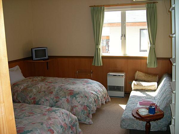 Funny Inn Hakuba Exterior photo
